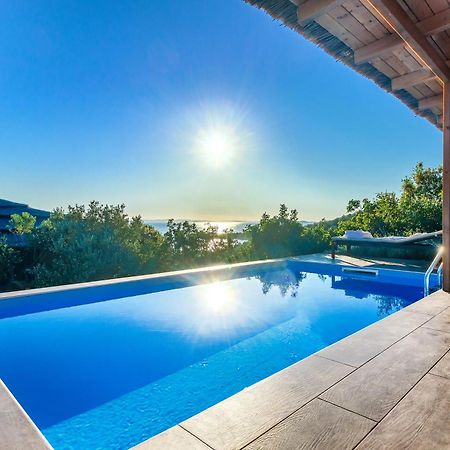 Golden Haven Luxe Bungalow Resort Μούρτερ Εξωτερικό φωτογραφία